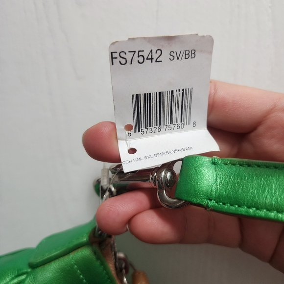 Coach 7542 Hamptons buckle shoulder bag hand painted vintage + Keychain - Picture 10 of 16